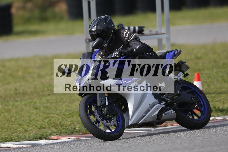 /Archiv-2024/17 01.05.2024 Speer Racing ADR/Schnuppertraining